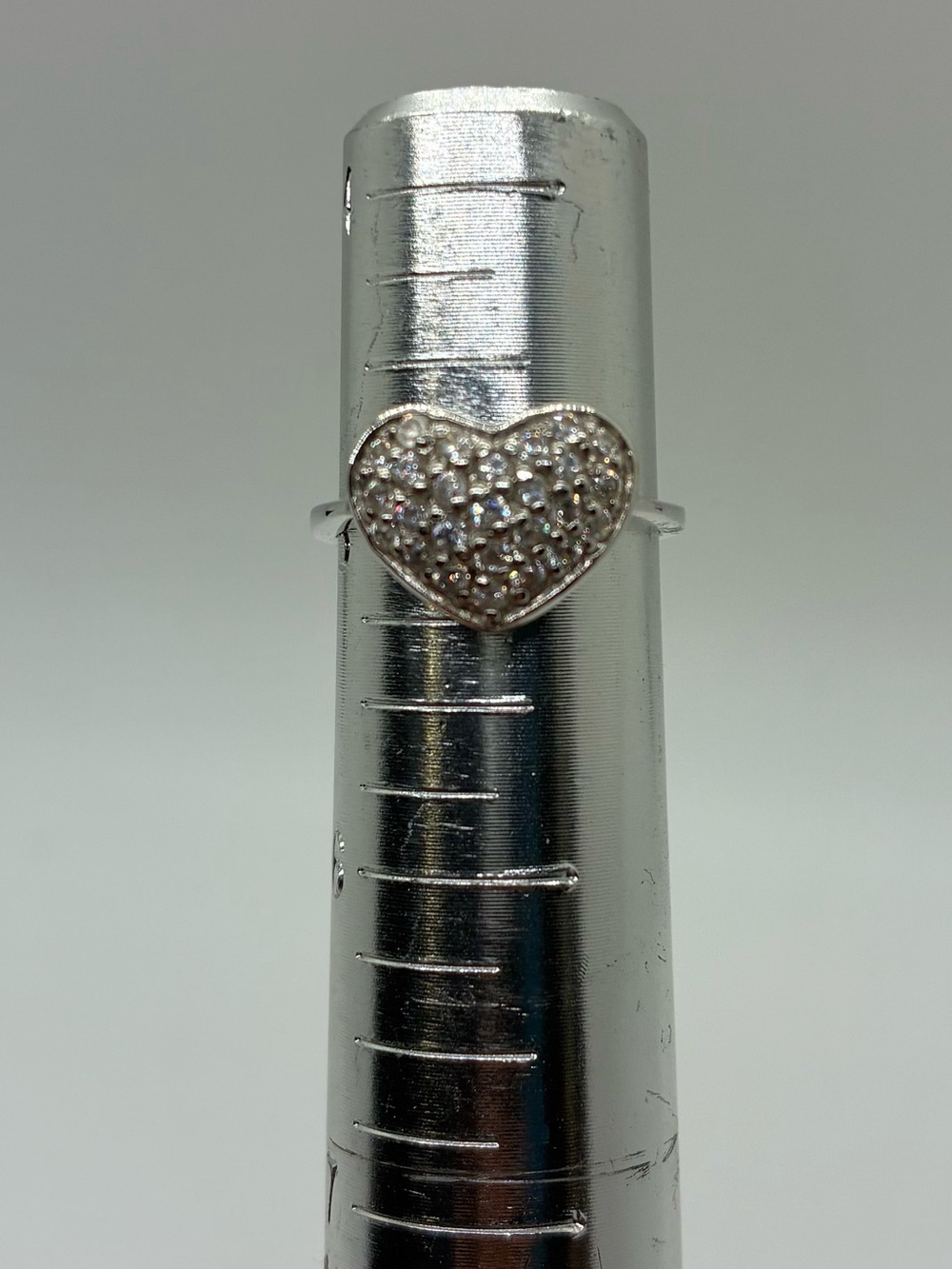 STERLING SILVER HEART SHAPED RING, SIZE 5